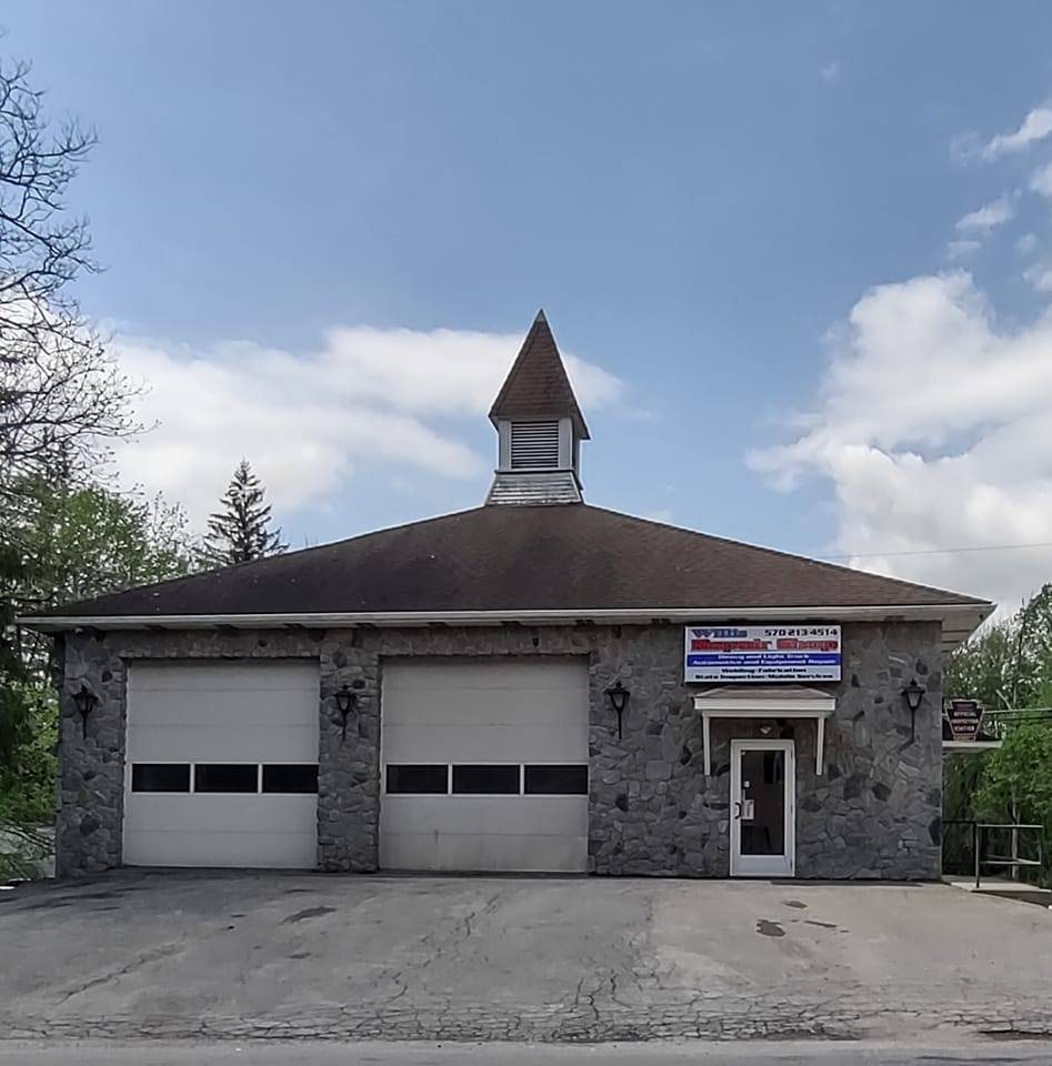 Willis Repair Shop building on Marshalls Creek Road
